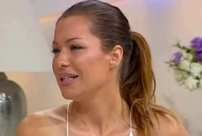 Aşa arată Simona acum 