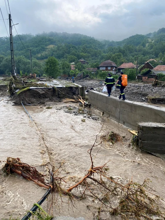 inundatii apuseni ocolis