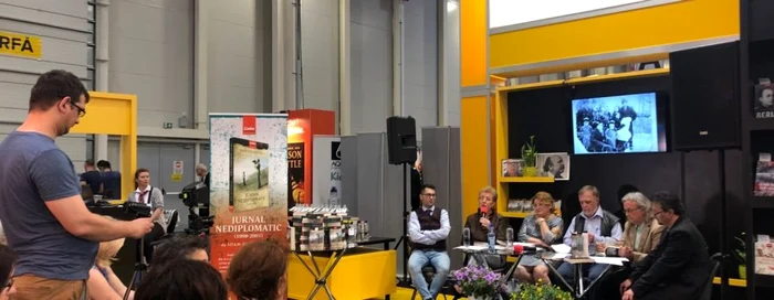 "Jurnal nediplomatic", unul dintre titlurile de succes ale Editurii Corint