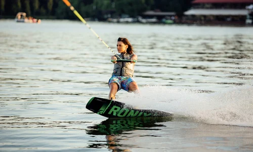 Patricia Cimpoiasu Amadeus wakeboarding 1 jpeg