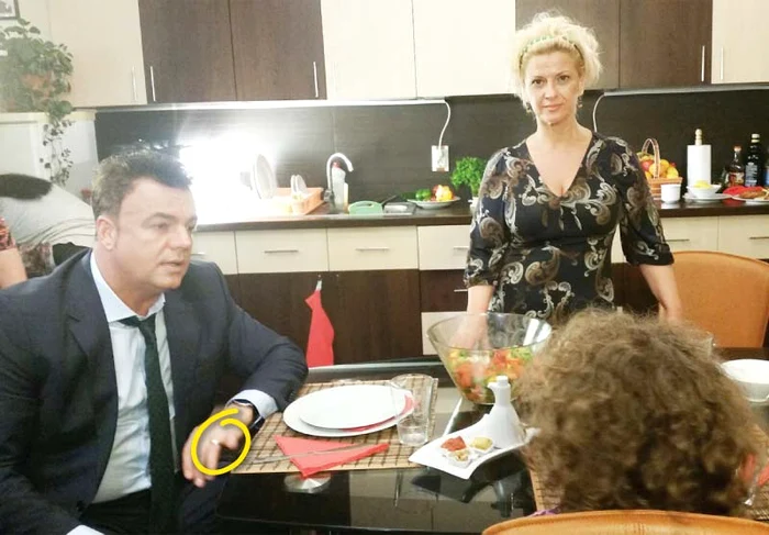 
    Adrian Enache şi Claudia Motea  sunt parteneri în filmul„Kandy,  ciocolată de lux cu gust de femeie“  