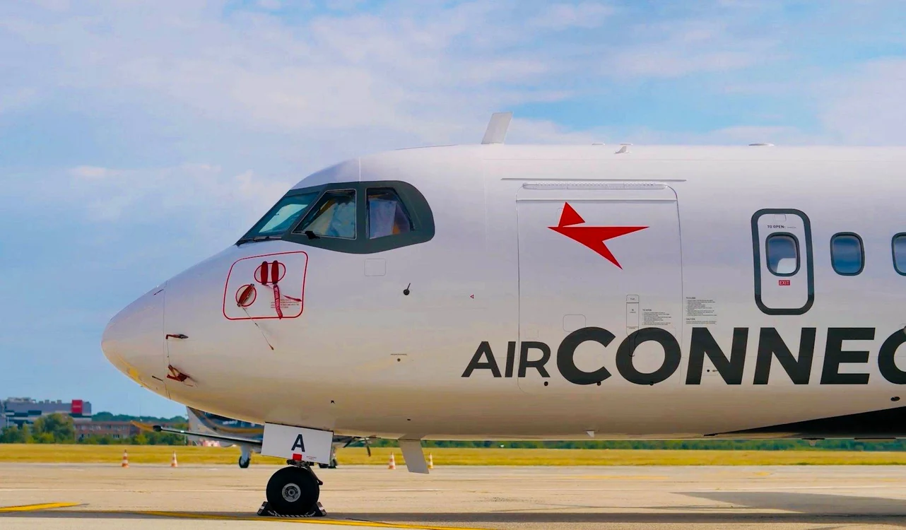 Primul zbor Timișoara-Constanța a fost efectuat de Air Connect FOTO AIT