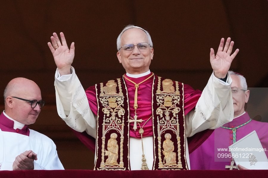 Papa Leon al XIV-lea va fi operat după ce medicii au descoperit un nodul la plămân