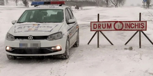 1 doua drumuri judetene inchise circulatiei jpg