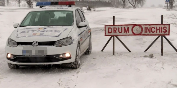 1 doua drumuri judetene inchise circulatiei jpg