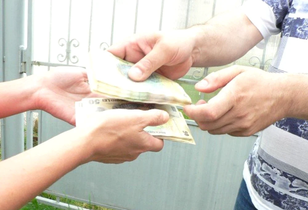 Bărbatul a pretins suma de 3.500 de lei FOTO Adevărul