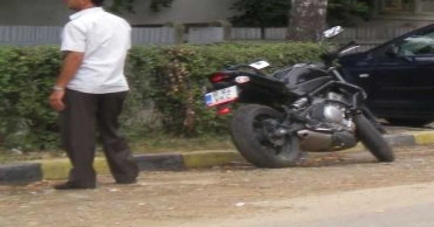 Suceava: Motociclist accidentat grav de o căruţă