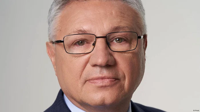 Expertul militar Velizar Șalamanov de la Atlantic Club din Bulgaria