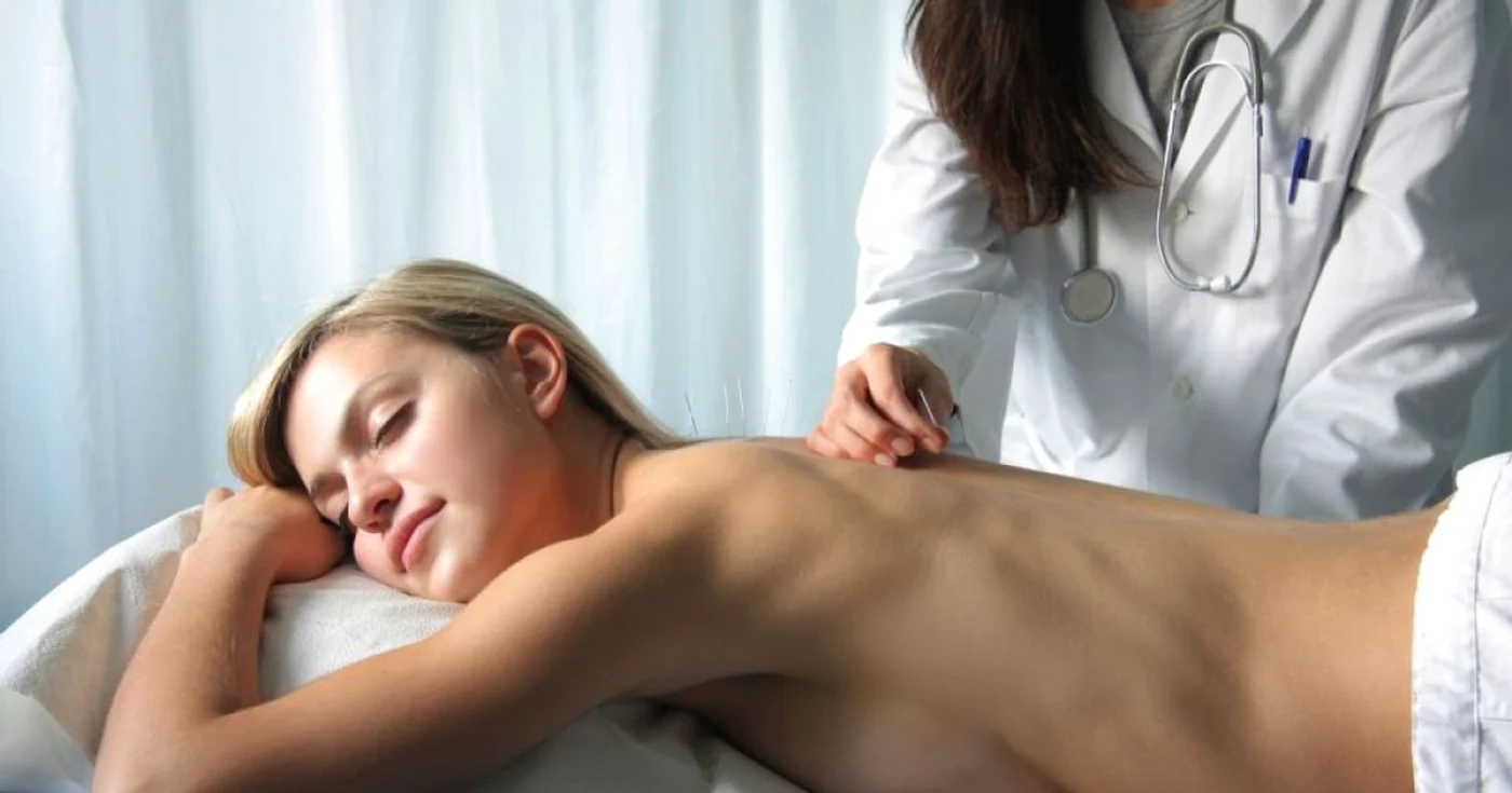 Înaintea începerii curei de acupunctură electrică este necesar un control medical 