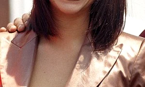 Victoria nu suportă să apară în poze râzând jpeg