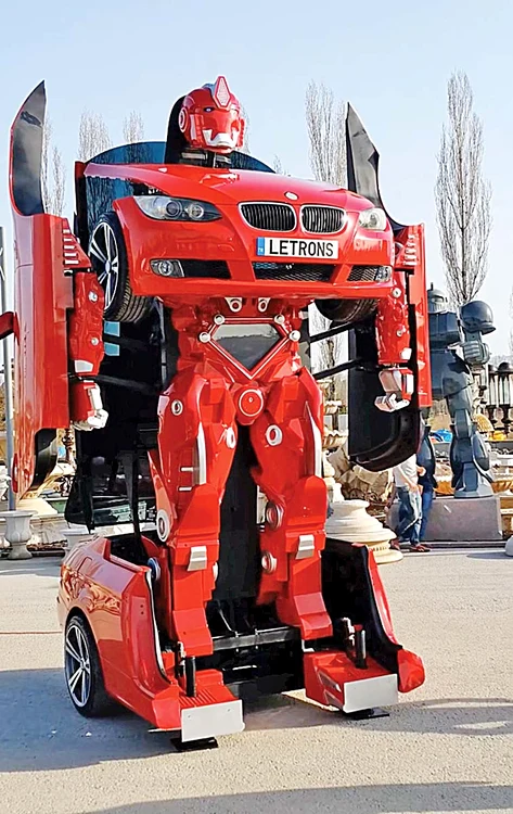 
    Robotul este condus  direct de la volan  de către şofer  