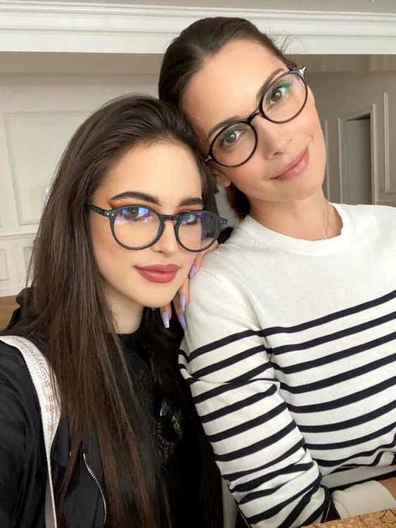 Andreea Berecleanu și fiica ei