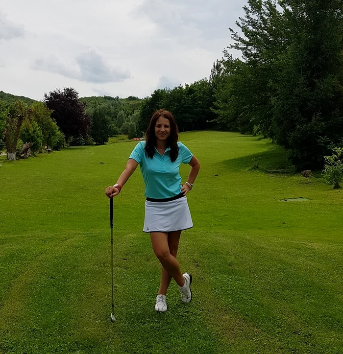 1 corina ungureanu fosta gimnasta iubit santiago antrenor de golf 12 jpg jpeg