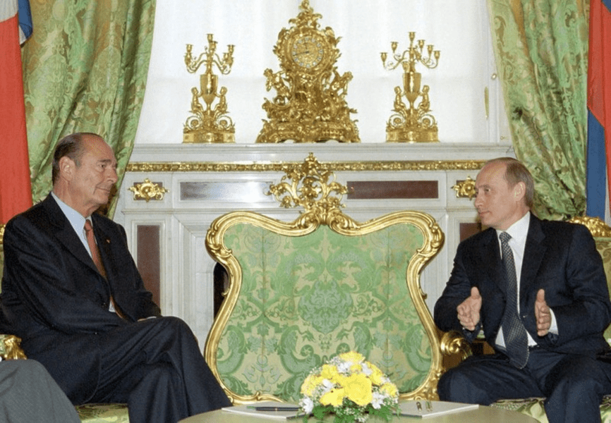 Anchetă la Paris asupra legăturilor dintre doi responsabili politici francezi şi Rusia