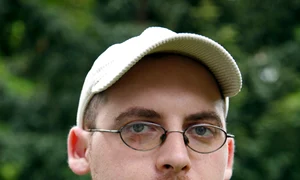 „Munca mea e să creez o piesă inspirată din realitate“ interviu cu dramaturgul Peca ŞTEFAN jpeg
