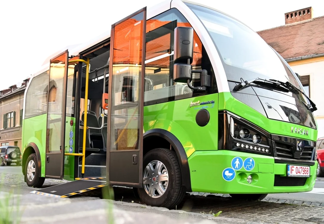 autobuze electrice