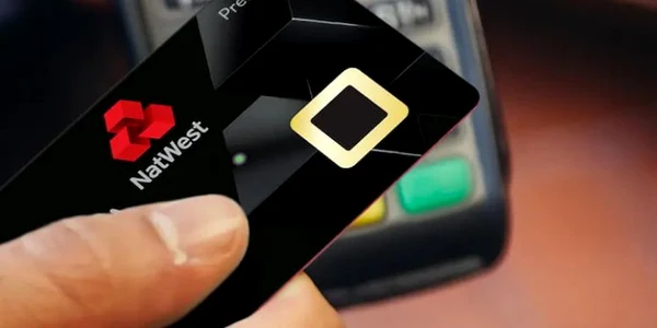 NatWest card biometric FOTO via Digital Trends