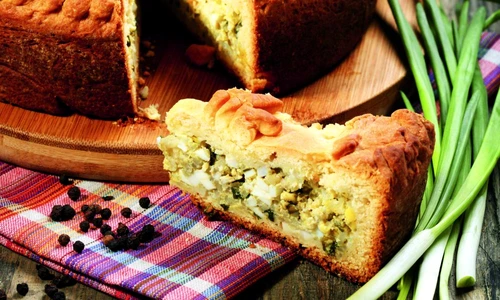 tarta cu ceapa verde jpeg