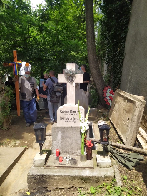 Costin Mărculescu a fost înmormântat lângă mama și bunicii săi