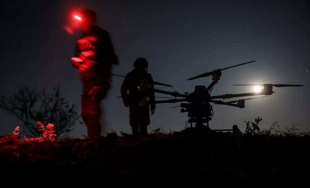 Rusia a doborât 61 de drone ucrainene într-o singură noapte: majoritatea, interceptate deasupra Mării Negre