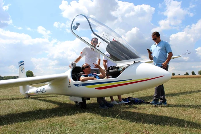 Piloții români au început deja repetițiile
