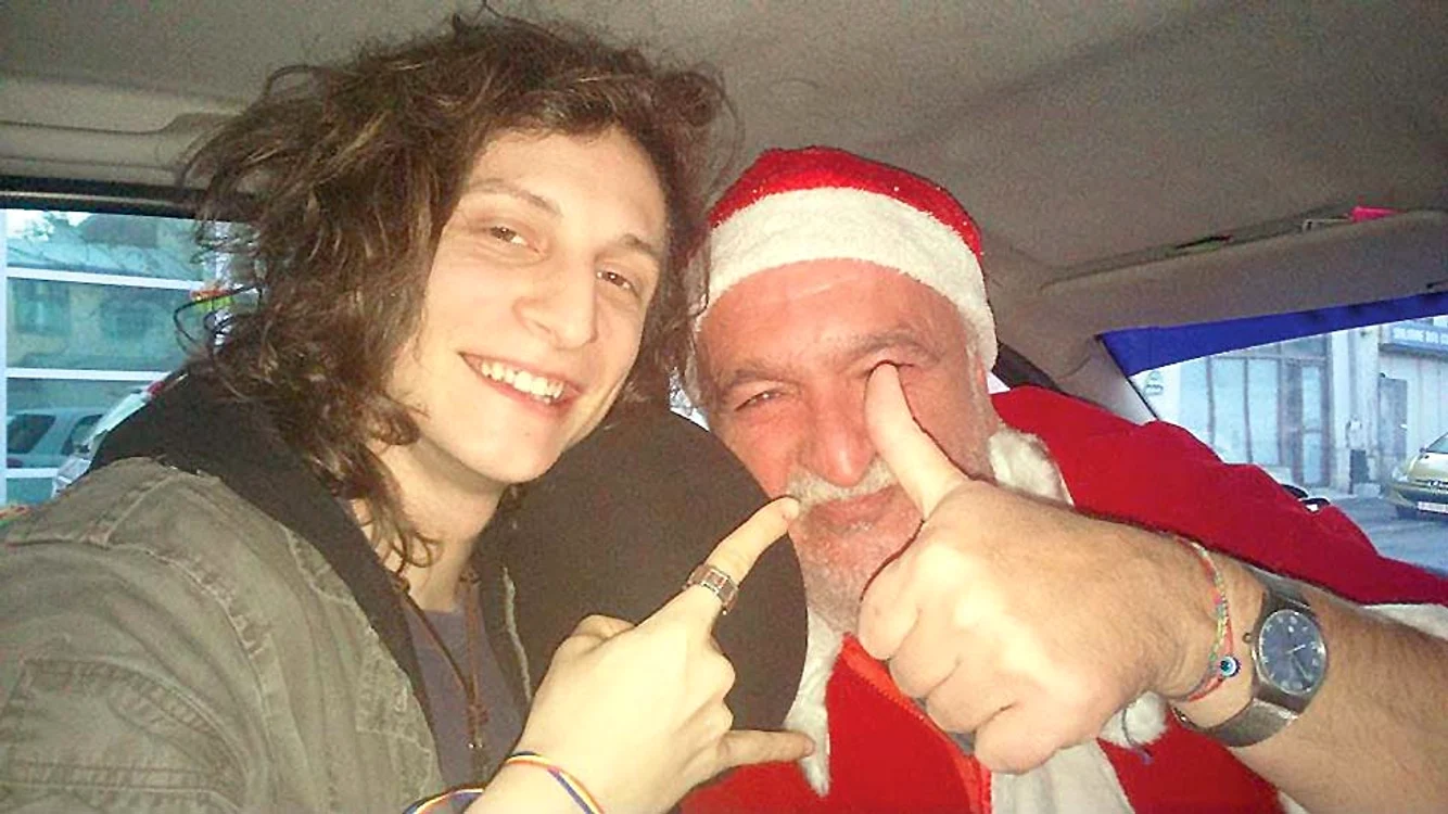 De Sărbători, printre cei care i-au călcat pragul taxiului s-a numărat şi câştigătorul de la Vocea României, Tiberiu Albu