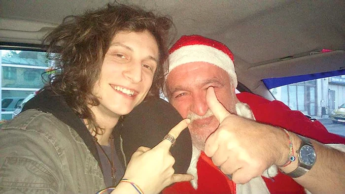 De Sărbători, printre cei care i-au călcat pragul taxiului s-a numărat şi câştigătorul de la Vocea României, Tiberiu Albu