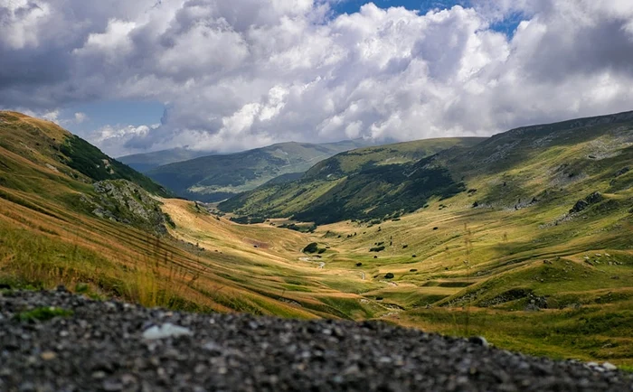 Transalpina este cea mai înaltă șosea din România Foto: Cristian Coaja - Unsplash