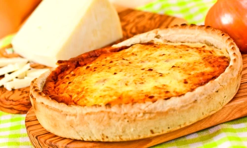 tarta picanta cu cascaval si sunca jpeg