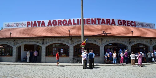Piaţa din Greci FOTO CJT
