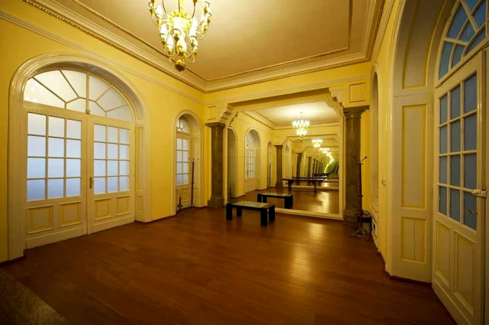 Interiorul Palatului Lloyd FOTO Getta Neumann/Ivan Bogdanov