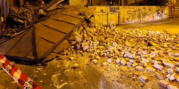 Clădire prăbuşită pe strada Barasch