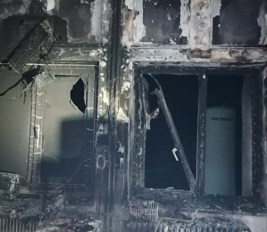 
    Un incendiu a distrus unul dintre cele două saloane ale Secției ATI de la Spitalul Județean Neamț  