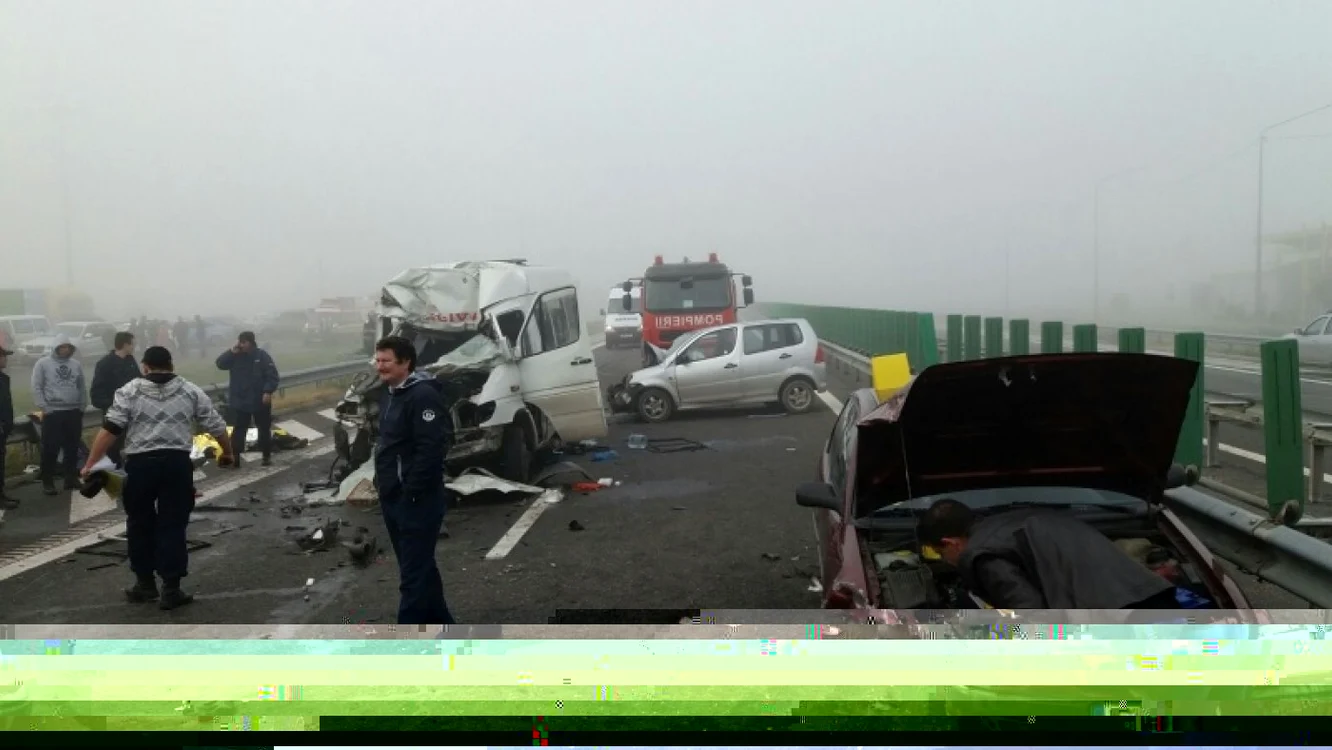 Accidentul în lanţ s-a produs sâmbătă dimineaţă pe A2 FOTO Digi TV