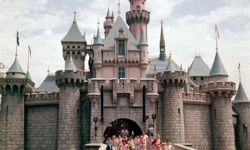 1 disneyland 1955 jpg jpeg