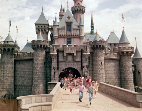 1 disneyland 1955 jpg jpeg