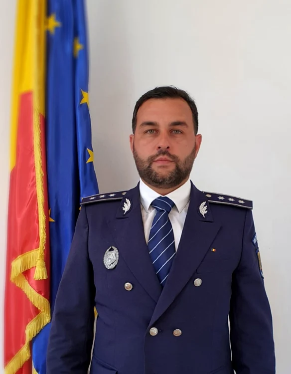 Comisarul-şef de poliţie Mihai Mihalache ocupa funcţia de şef al IPJ Olt la momentul semnării documentelor FOTO: IPJ Olt