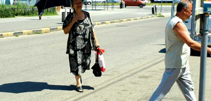 Hunedoara: Crize de nervi şi leşinuri pe stradă cauzate de caniculă