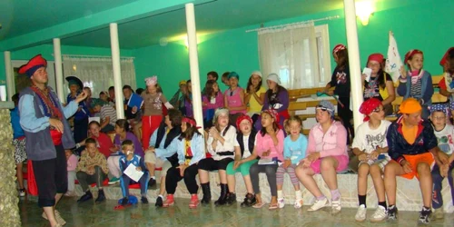 Vacanță cu jocuri cercetășești și competiții pentru copiii de la Don Orione 