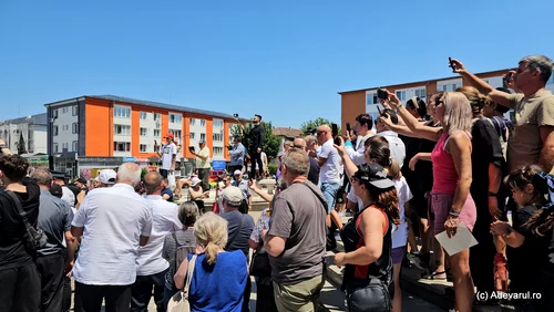 Mihai Leu a fost inmormantat vineri, la Hunedoara Foto Daniel Guță ADEVĂRUL (58) jpg