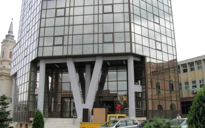 Finanţiştii sălăjeni s-au mutat în noul sediu în 2011 FOTO Arhivă