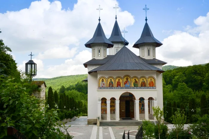 Foto sihastria.mmb.ro