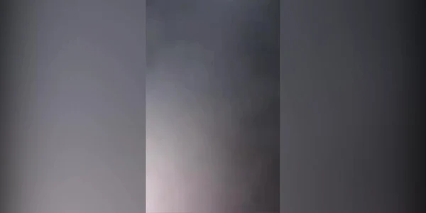 Dialog halucinant între un poliţist din Argeş şi un şofer. "Nu văd prin geam. Dă actele, că dau cu spray şi ieşi singur"