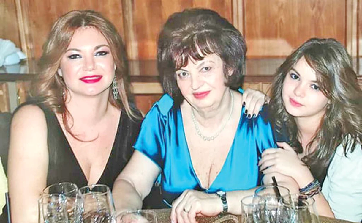 Adrian Enache ne-a prezentat familia lui: mama, sora și fiica acesteia
