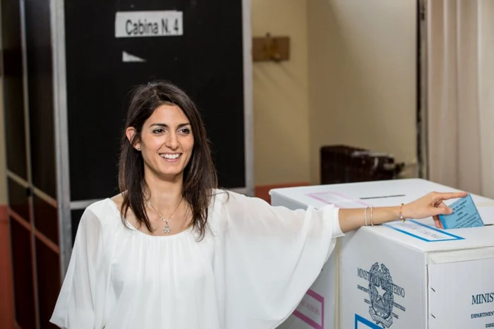 Virginia Raggi, din partea Mişcării 5 Stele, candidează pentru un nou mandat la primăria Romei