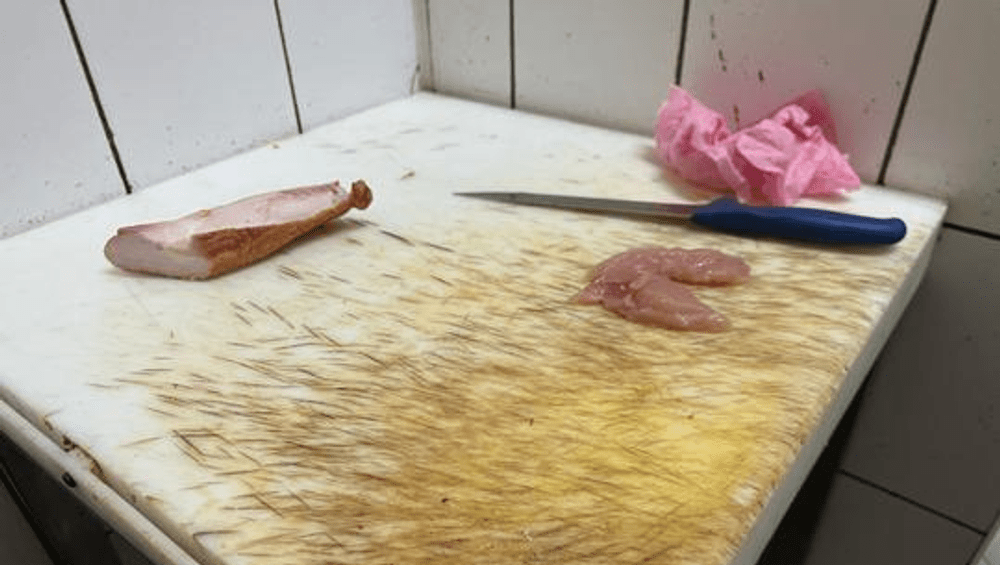 Restaurante şi hoteluri din Târgovişte, închise de Protecția Consumatorilor. Ce nereguli au fost găsite
