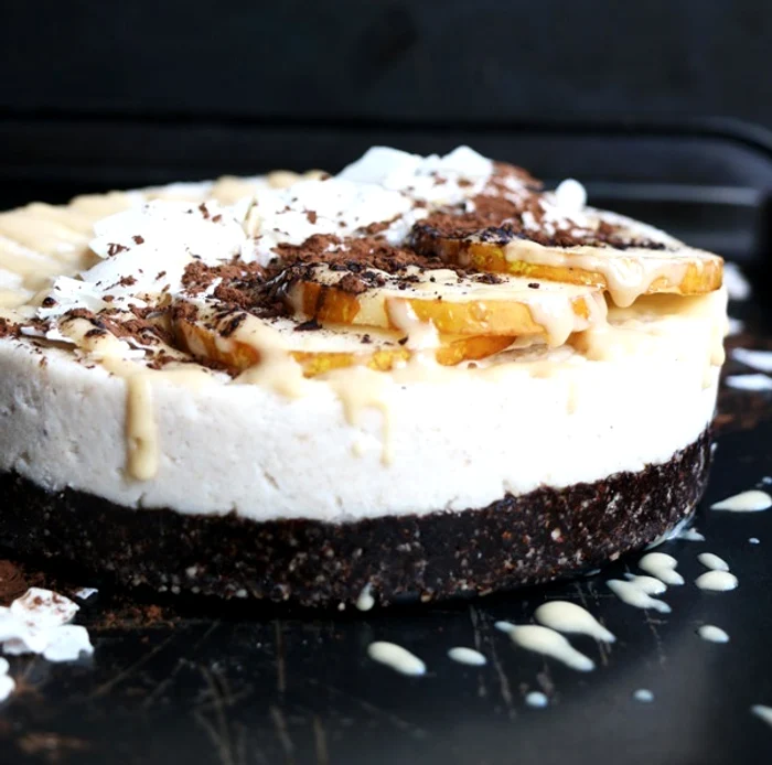 2 tarta raw vegan cu pere jpg jpeg