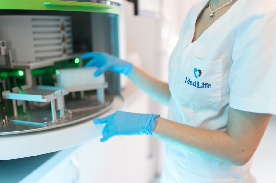 Lipoproteina(a), „amprenta” genetică a riscului cardiovascular. Dr. Elena Kosa, MedLife, explică de ce este important să o testăm și când devine un pericol pentru inimă