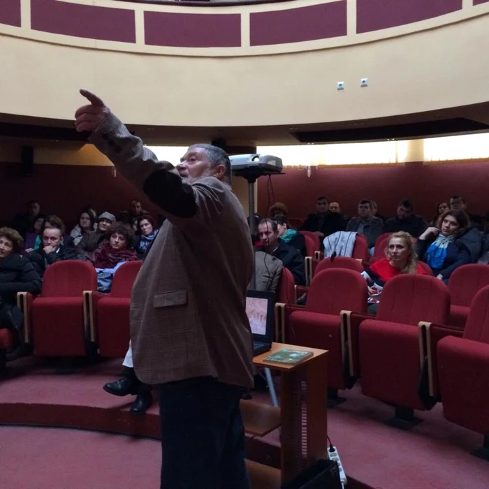 Cristian Lascu a vorbit profesorilor de gerografie