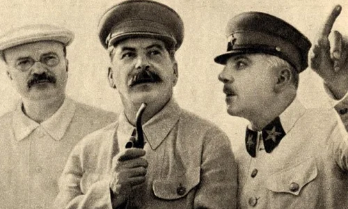 Sondaj: peste jumătate din ruşi îl admiră pe Stalin jpeg